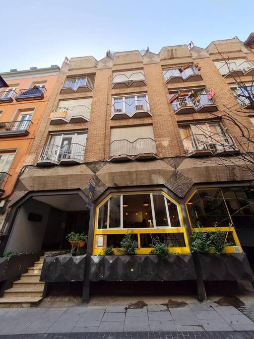Elegante Loft En Chueca Lägenhet Madrid Exteriör bild